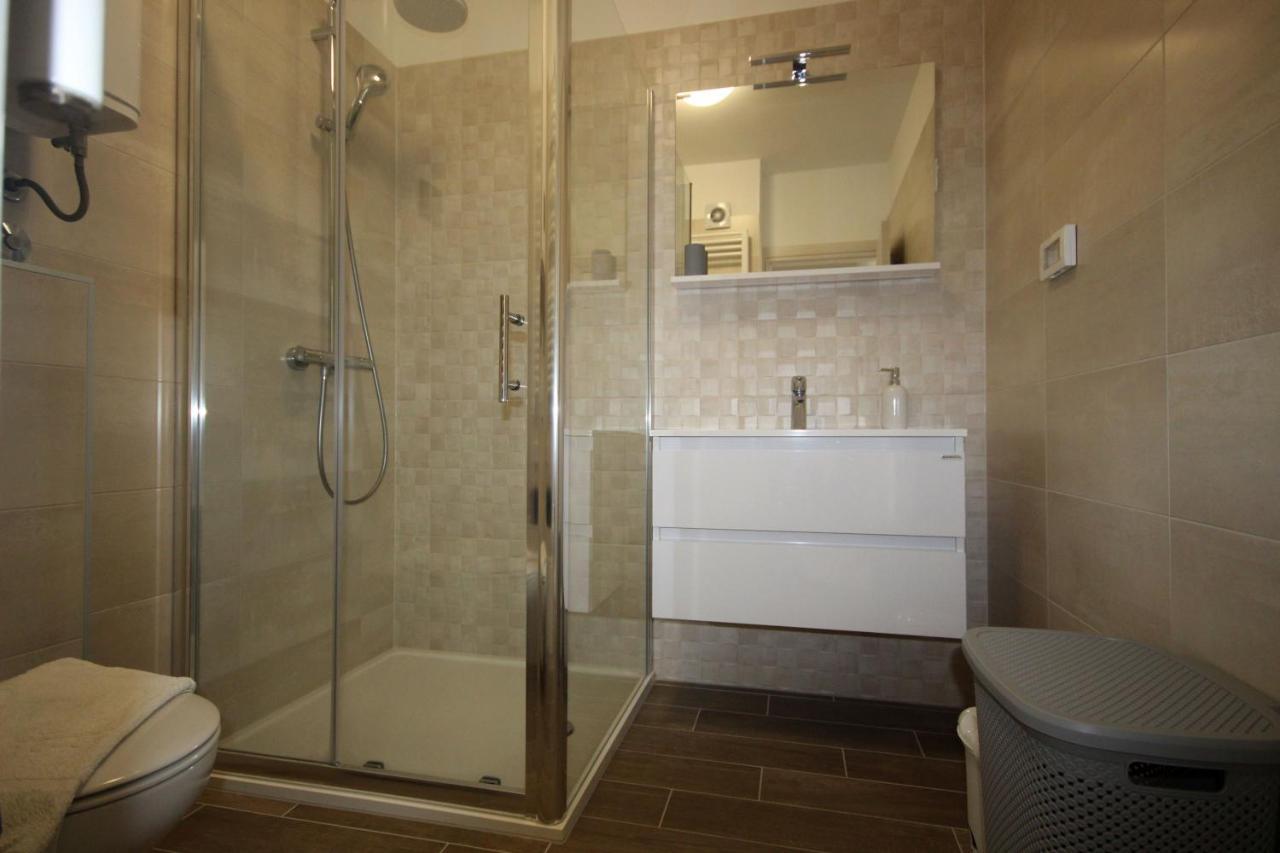 Apartment Mare พูลา ภายนอก รูปภาพ